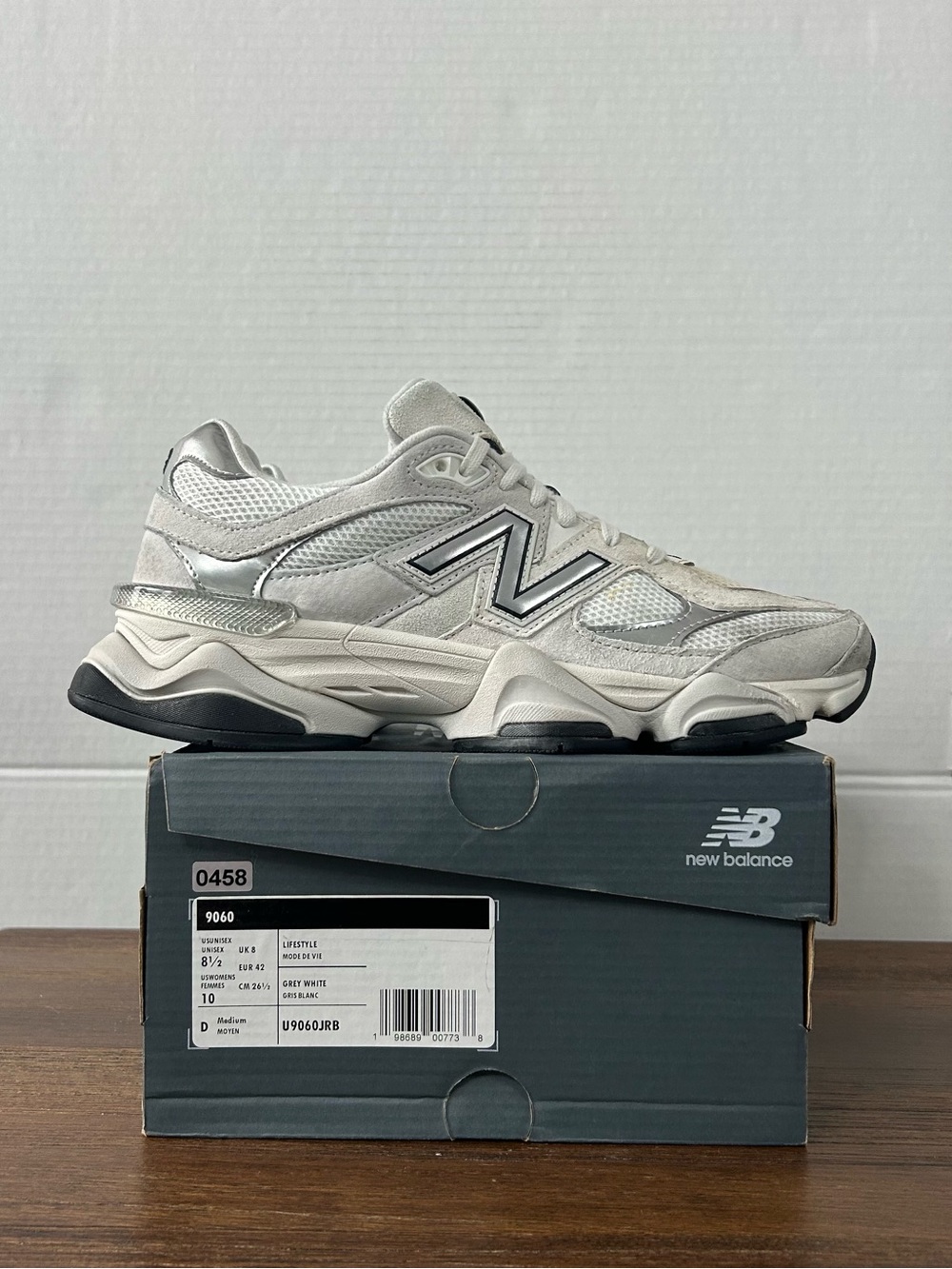 New Balance 9060 White Black Metallic Silver Men’s 8.5/Women’s 10